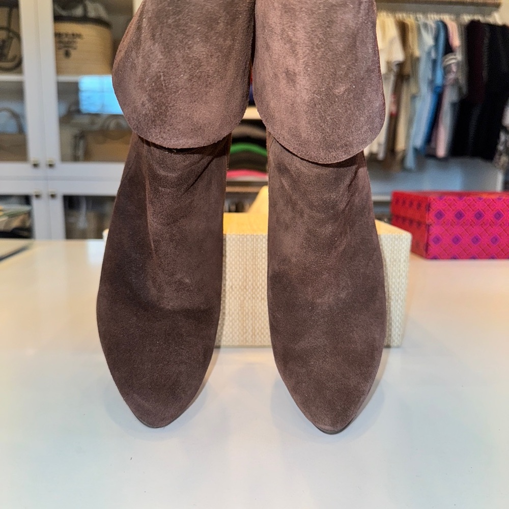 Lauren Ralph Lauren brown suede booties - Picture 5 of 12